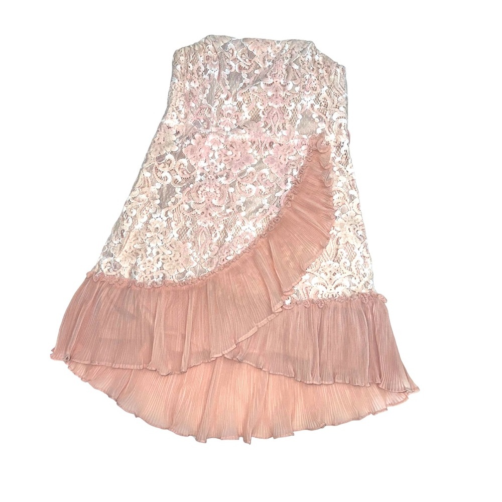 New Saints + Secrets Elegant Strapless Nude Lace Ruffle Dress Women’s Size M